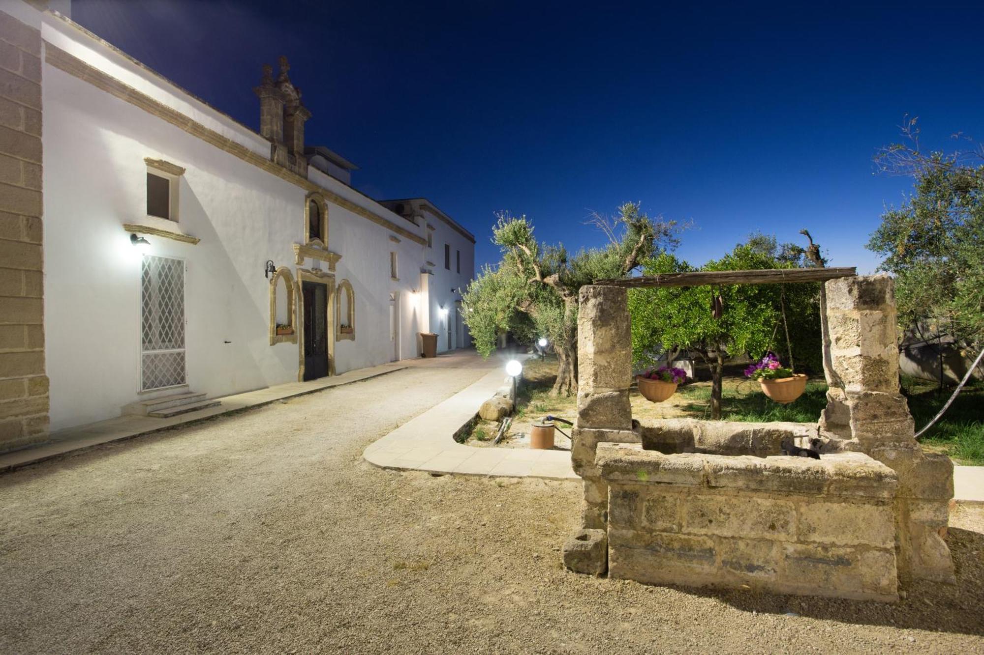 Agriturismo Villantica Tuglie Ngoại thất bức ảnh