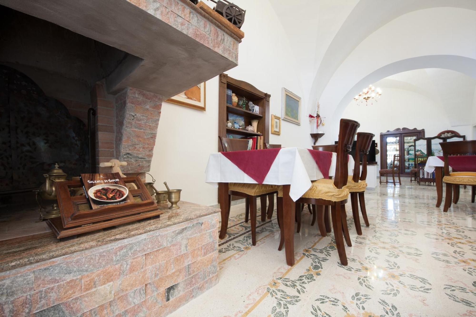 Agriturismo Villantica Tuglie Ngoại thất bức ảnh